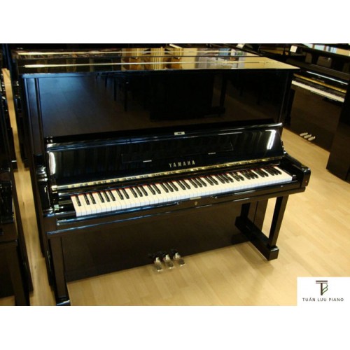 Piano cơ Yamaha U3E