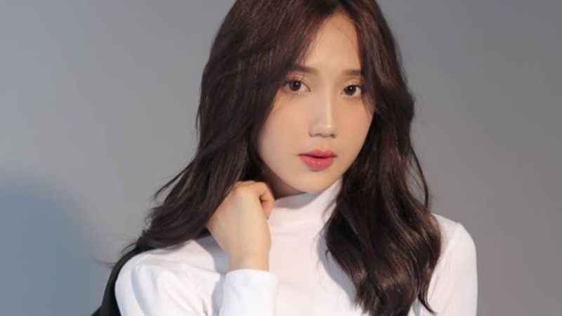 Mối quan hệ tình cảm giữa Mina young và ViruSs thế nào?