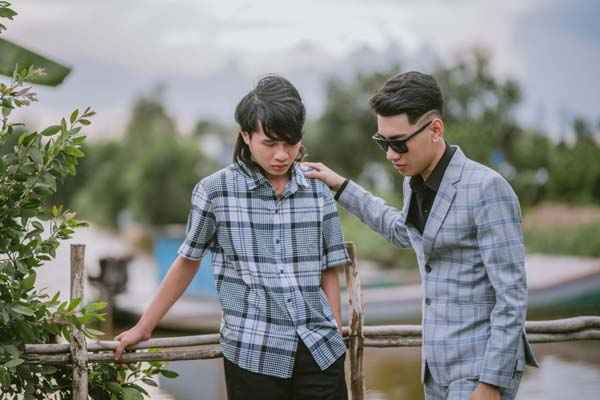 Scandal đời tư ảnh hưởng nghiêm trọng đến hình ảnh