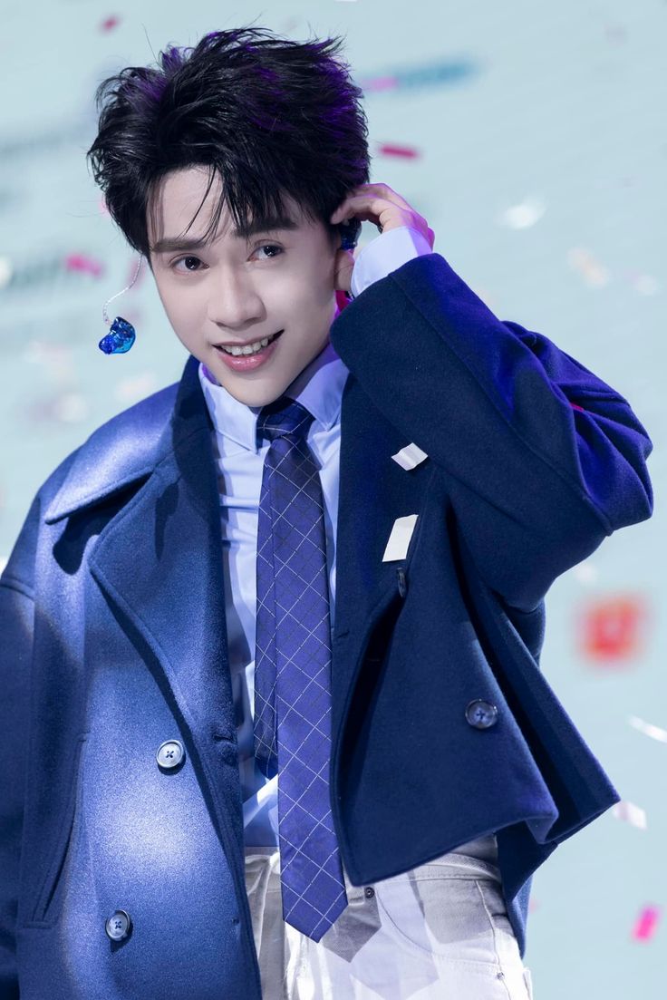 Quang Hùng MasterD Là Ai?