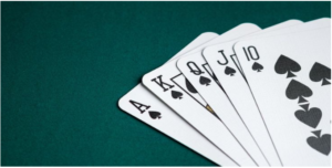 Poker face là gì trong tình huống tâm lý căng thẳng