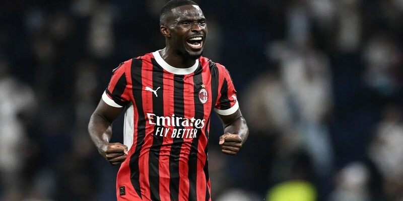 cầu thủ Fikayo Tomori