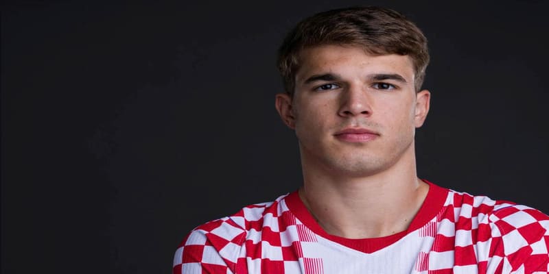 Thi đấu còn trẻ đã giúp tích lũy kinh nghiệm cho Luka Vušković